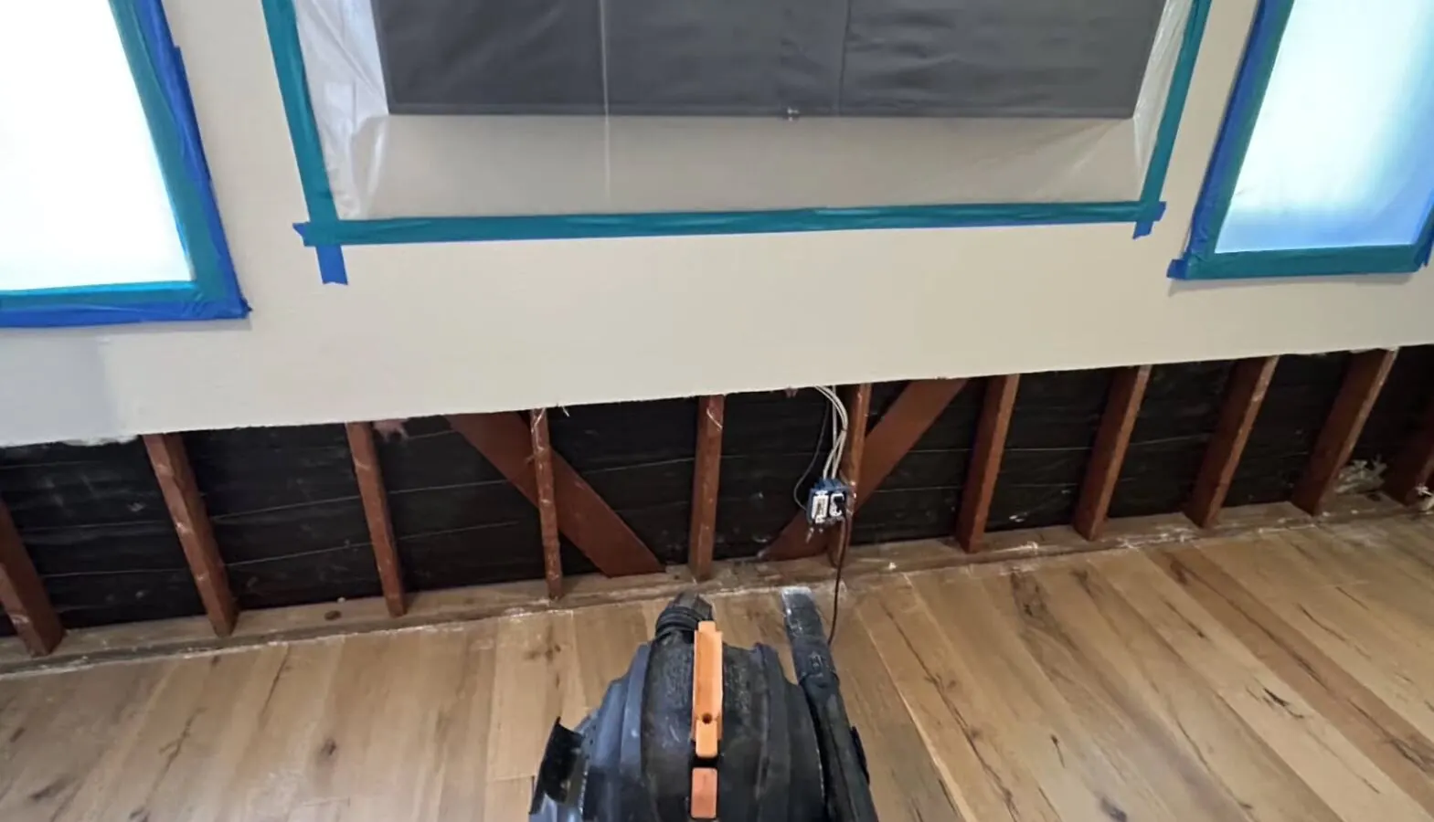 What to Do in the First 24 Hours After Water Damage in Your Austin Home