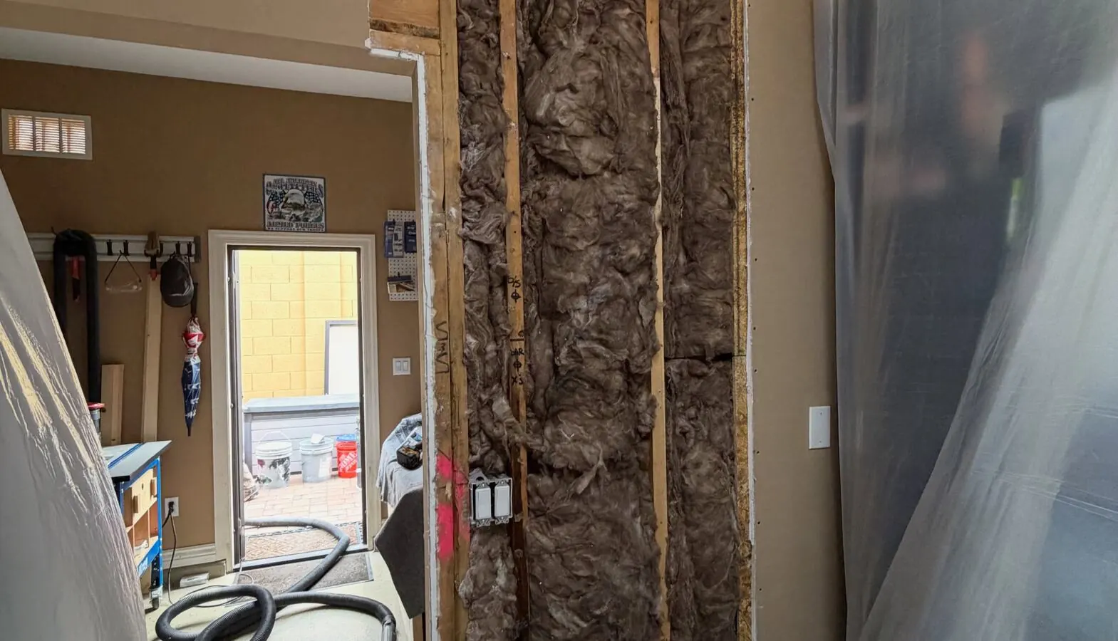 7 Signs of Hidden Mold After a Leak (and When to Test)