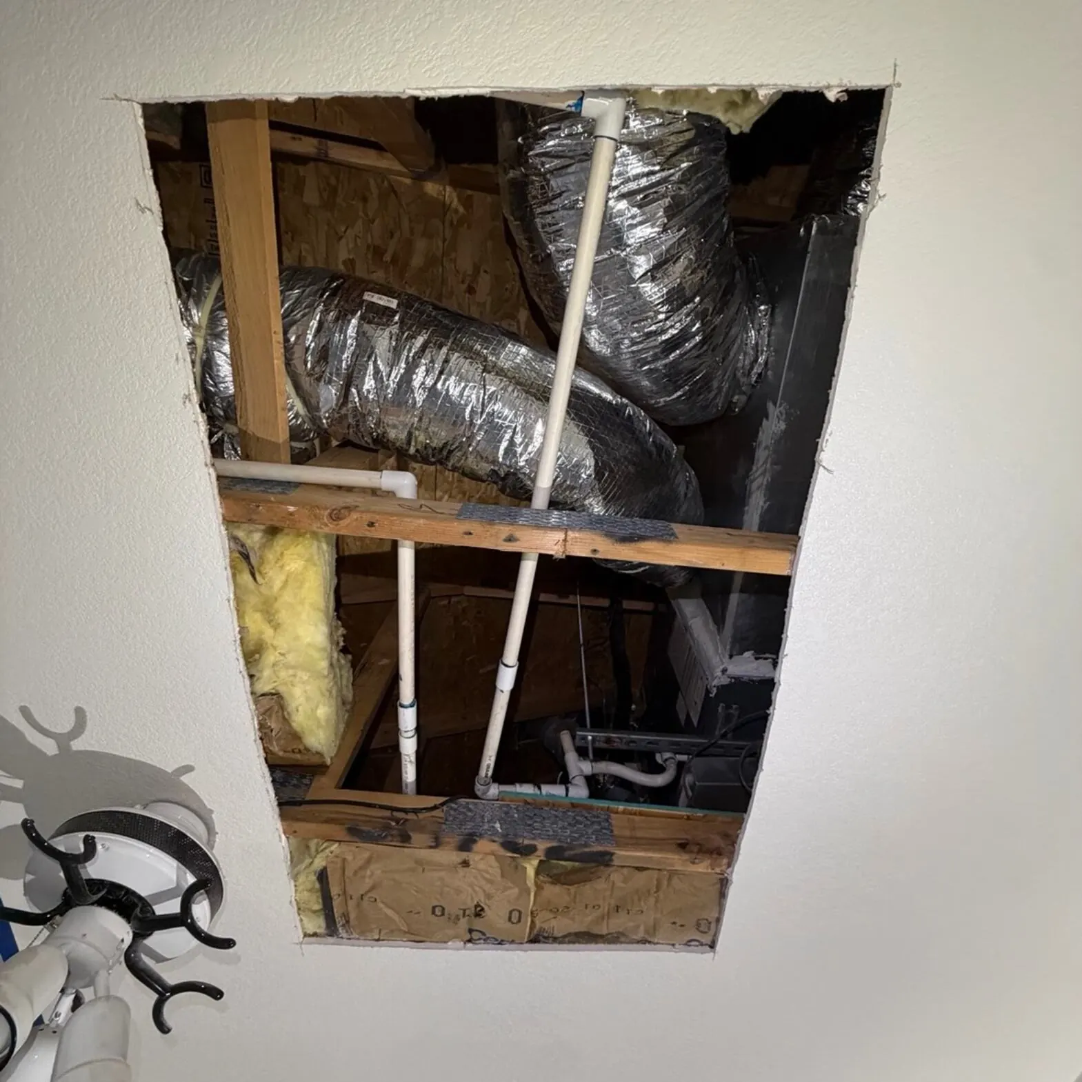 Bedroom Ceiling Leak Repair & Retexture — Round Rock
