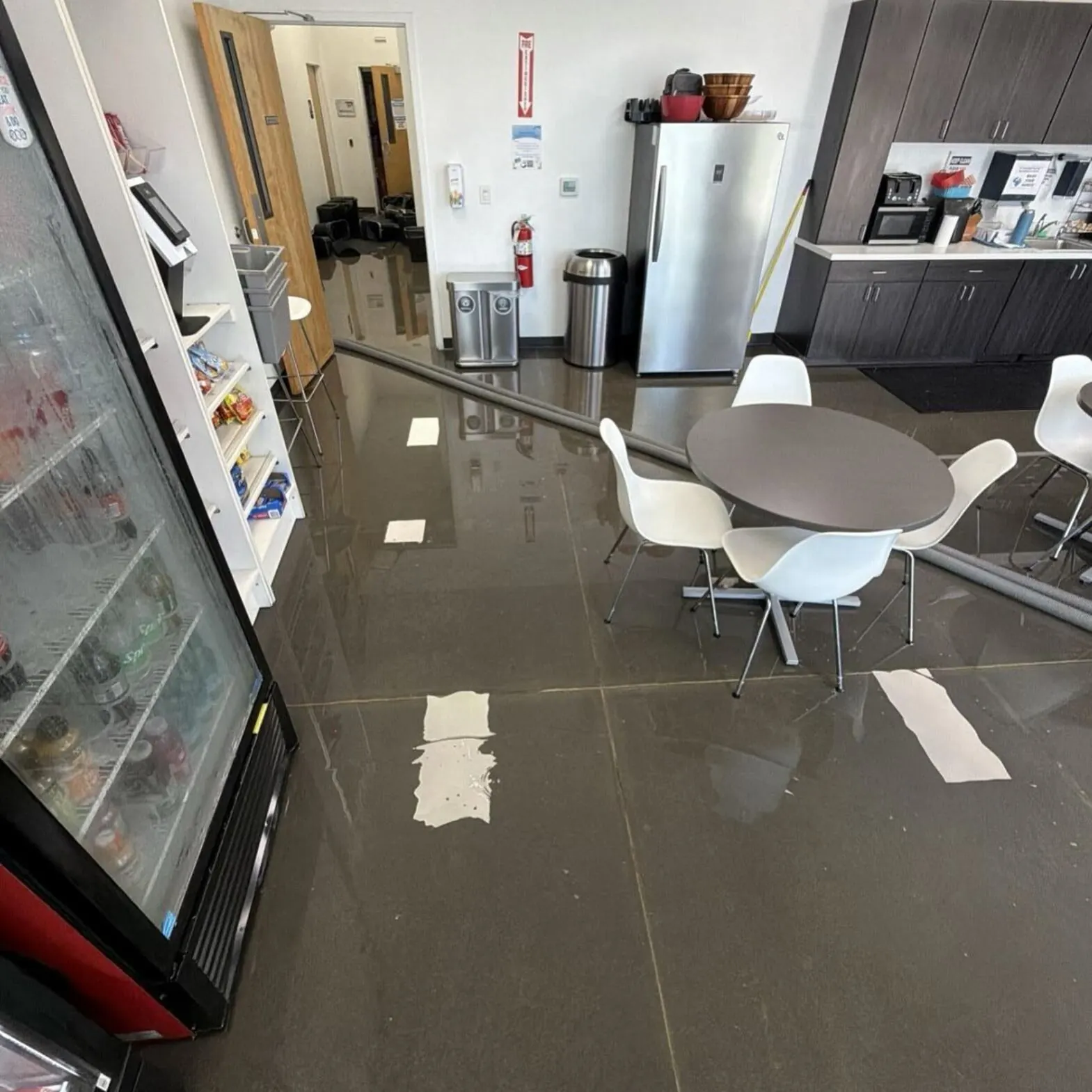 Commercial Office Flood Extraction & Drying — Georgetown